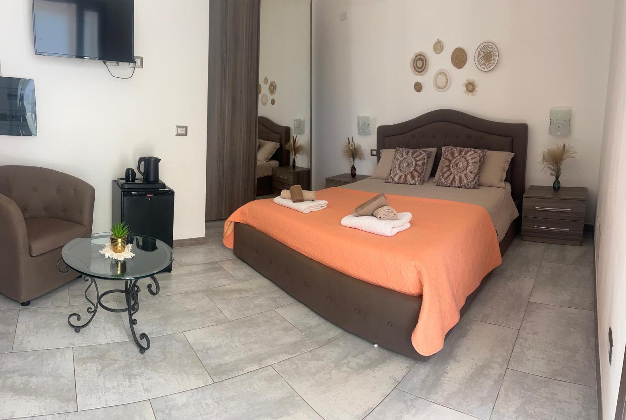 Le Residenze Del Mare Affittacamere La Caletta Exterior photo